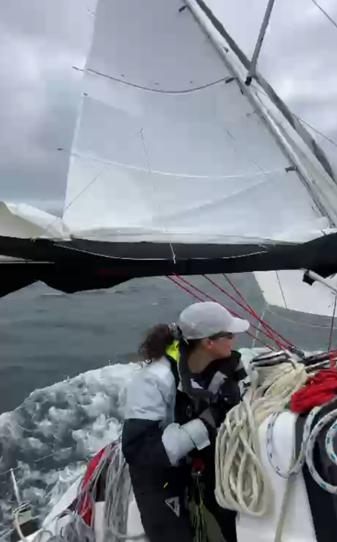 Naviguez dans la brise